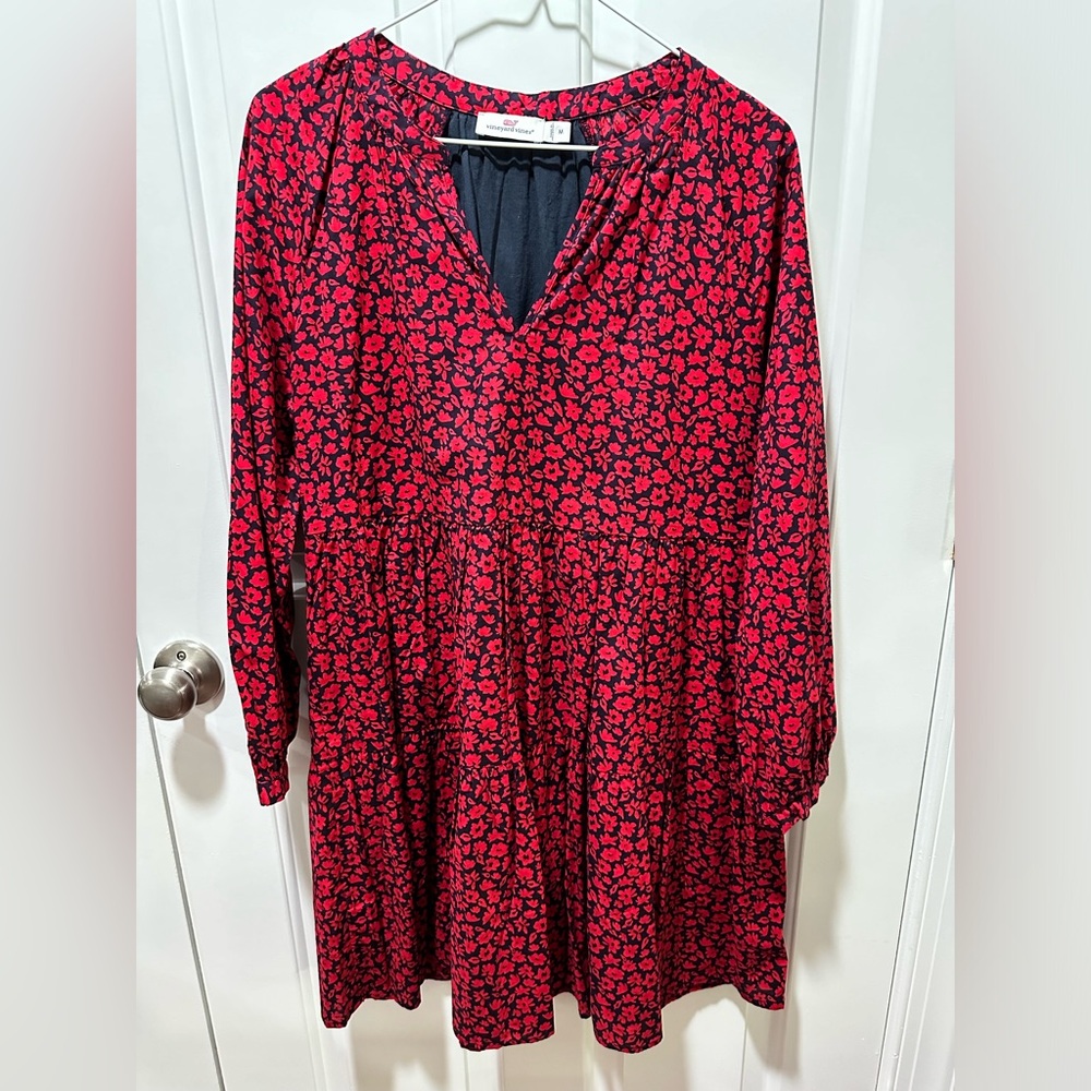 Vineyard Vines Wildflower
Tiered Dress

Size: M